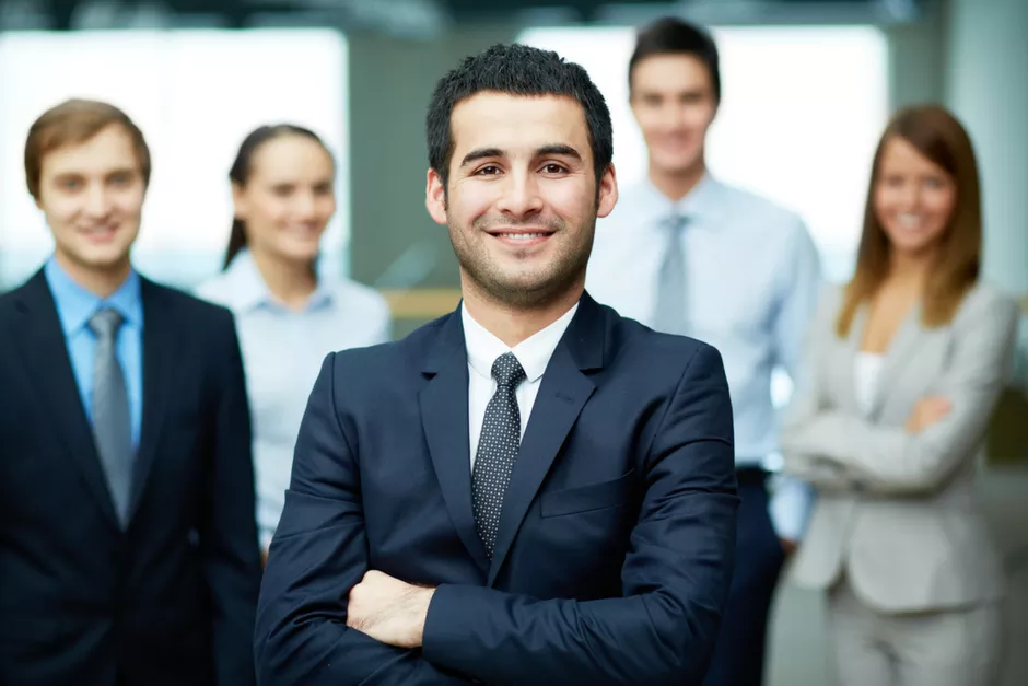 La contribución de programas de incentivos y recompensas para mejorar el clima laboral