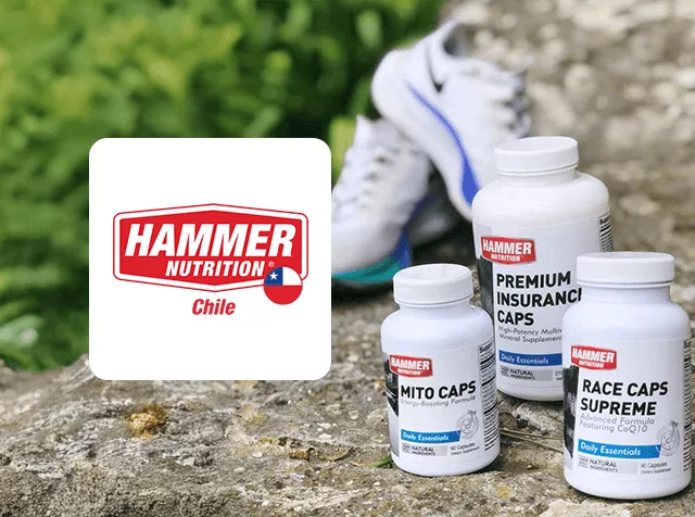 Imagen muestra la marca Hammer y tres envases de suplementos