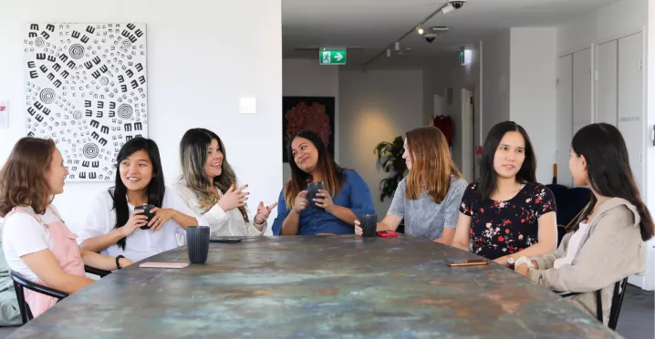 mujeres en el mundo laboral