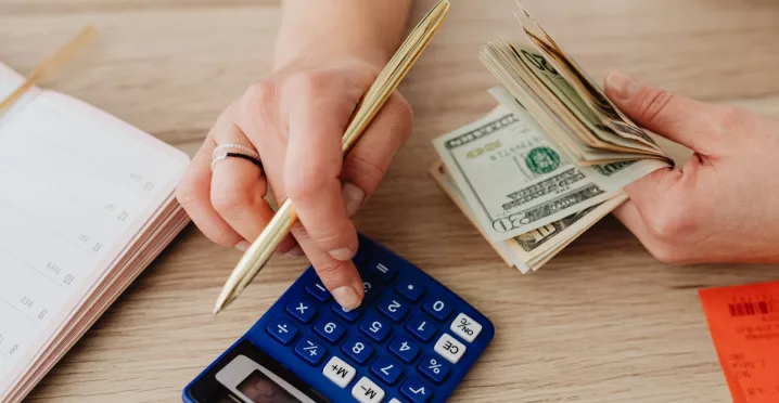 mujer y brecha laboral