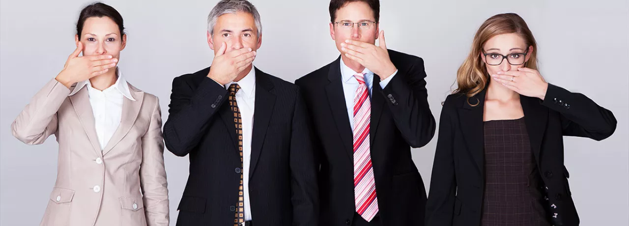 por que nadie habla en reuniones