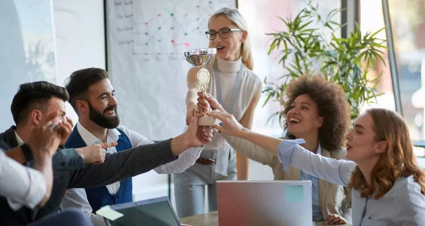 premios a colaboradores