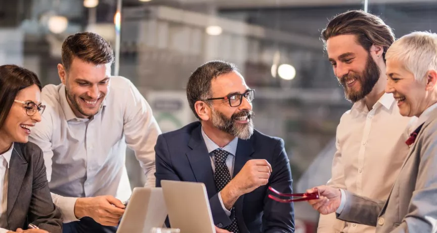 beneficios laborales en la oficina