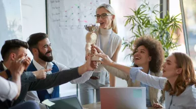 premios a colaboradores