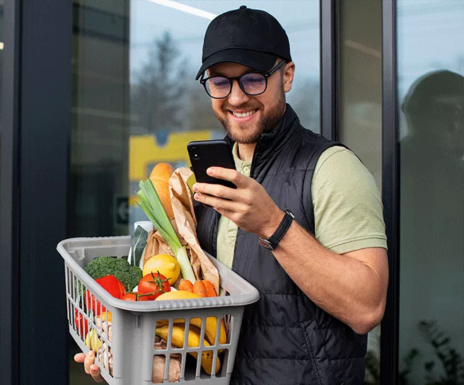 Imagen de una persona que hace delivery